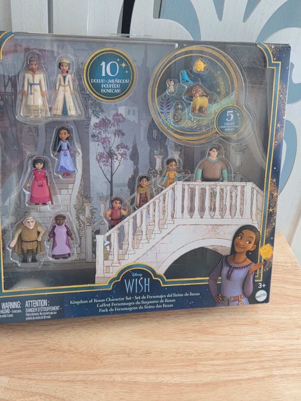 Disney Wish Kingdom of Rosas Character Set – 10 Mini Dolls & 5 Figures New